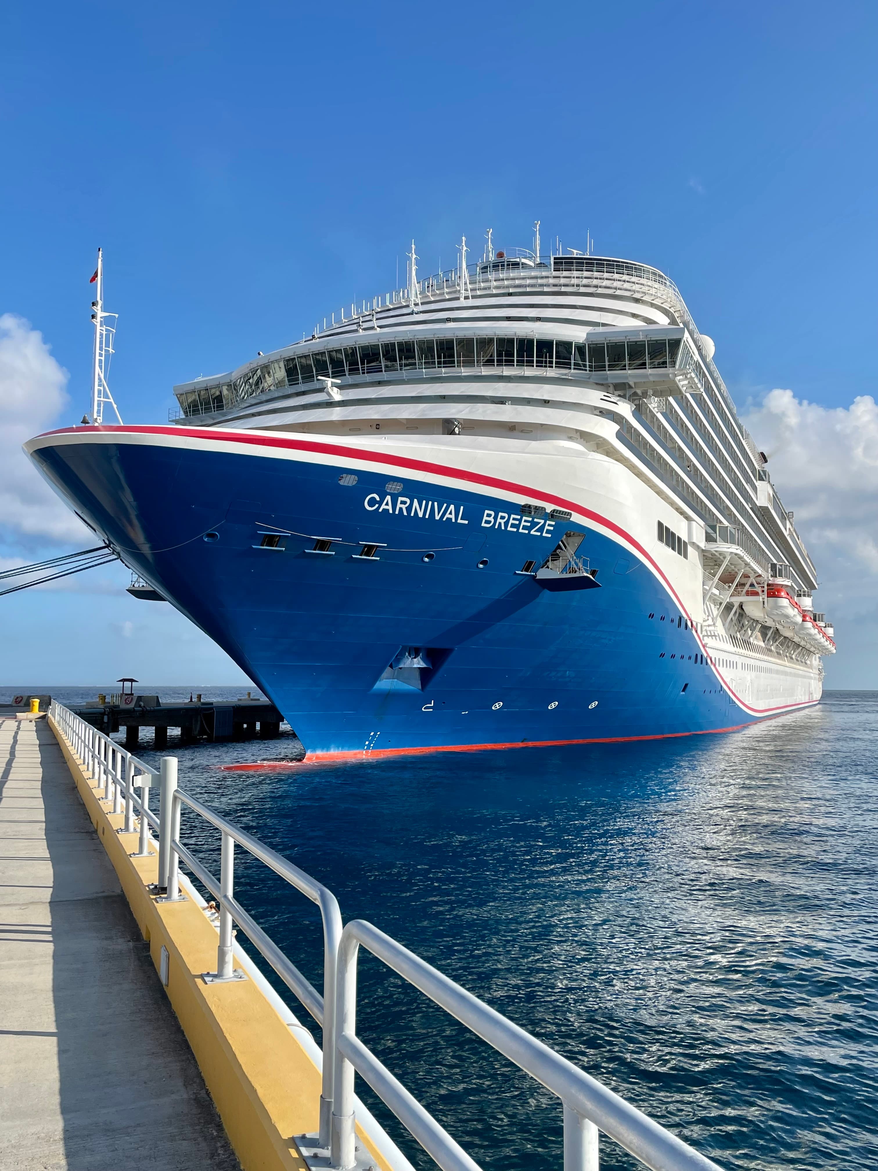 Carnival Breeze